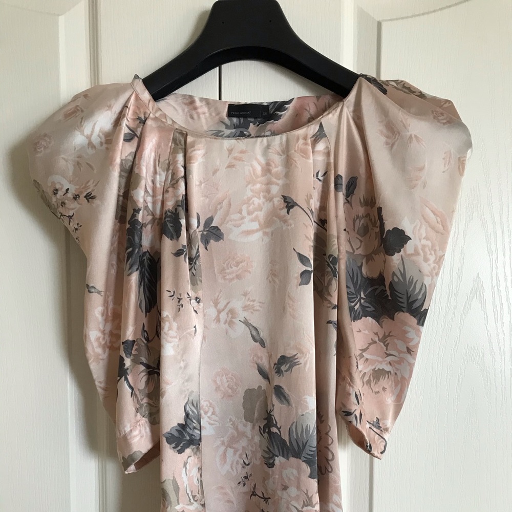 Pink and gray floral blouse